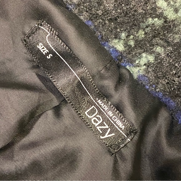 Plaid Coat/Jacket - Picture 8 of 10